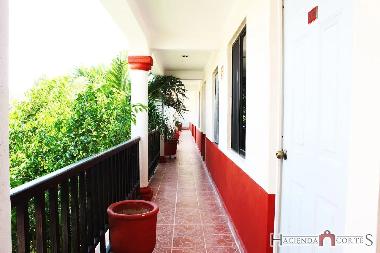 Hotel Hacienda Cortes ميريدا