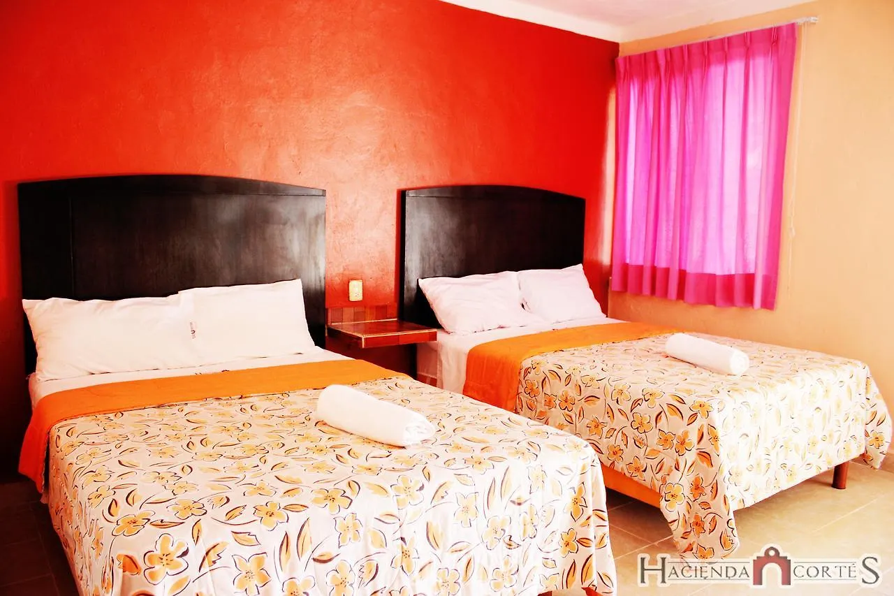 Hotel Hacienda Cortes ميريدا